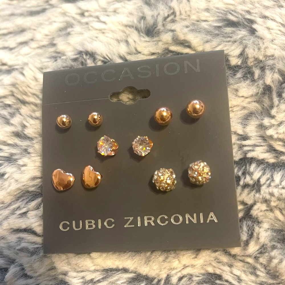 NEW Occasion 5 pair earring set